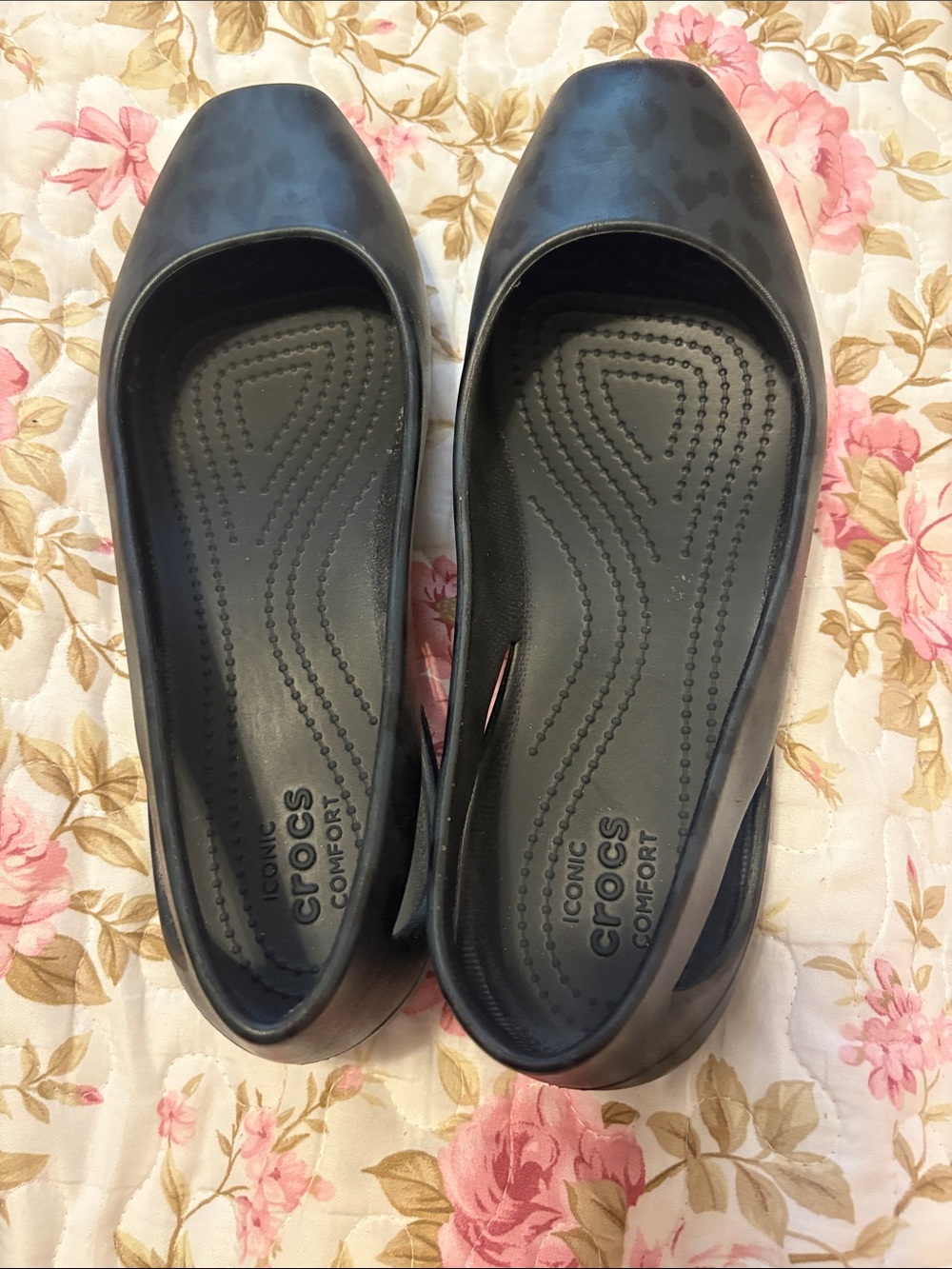 CROCS Women's Black leopard  Slip-On Ballet Flats